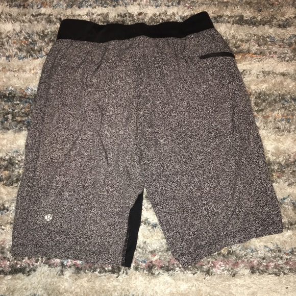 Lululemon shorts - Picture 3 of 3
